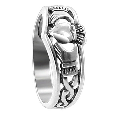 Claddagh jewelry